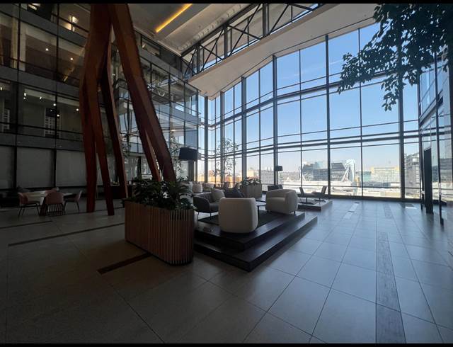 1,788M² OFFICE TO LET IN ROSEBANK