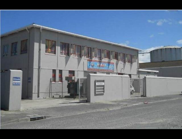364M² FACTORY TO LET IN PAARDEN EILAND