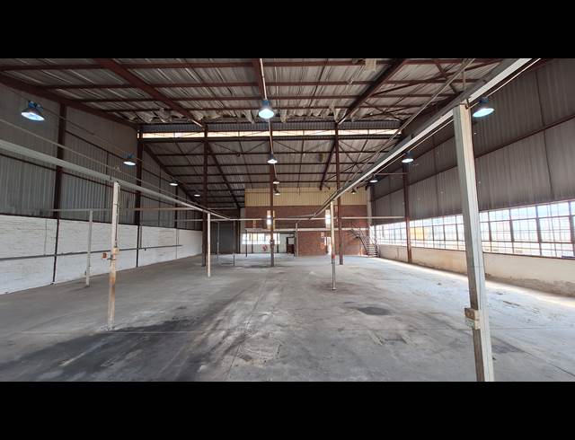 710M² WAREHOUSE TO LET IN ROBERTVILLE