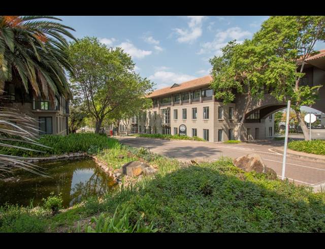 2,272M² OFFICE TO LET IN SIMBA