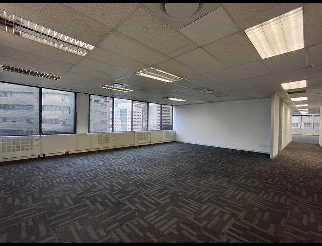498M² OFFICE TO LET IN CAPE TOWN CITY CENTRE
