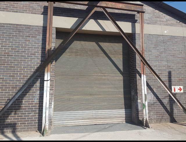 350M² WAREHOUSE RENTED IN WEST TURFFONTEIN