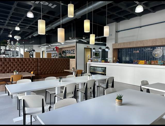 4.50M² CO-WORKING SPACE TO LET IN CENTURION CENTRAL