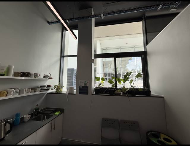 290M² OFFICE TO LET IN CLAREMONT