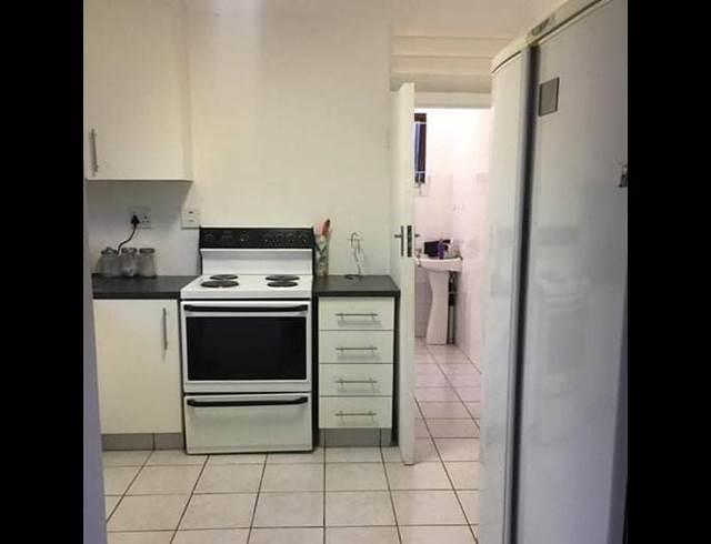 1 bed property to rent in GREENWOOD PARK