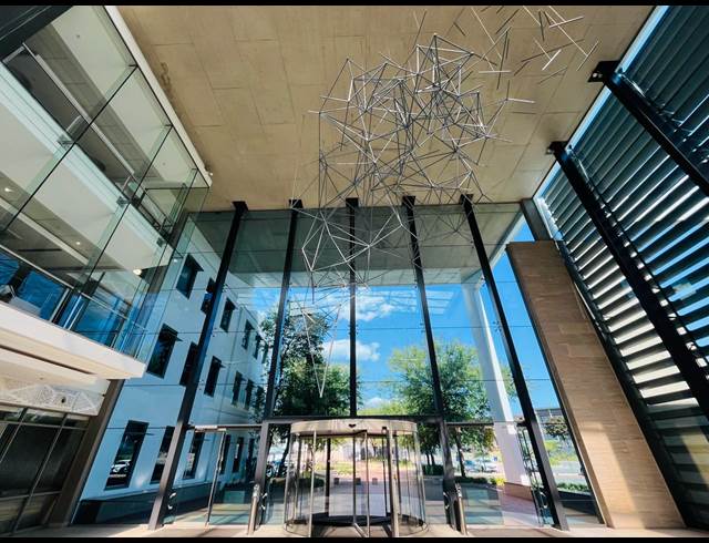 2,000M² OFFICE TO LET IN WATERFALL
