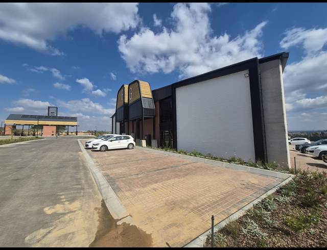 502M² WAREHOUSE TO LET IN RIVERSANDS