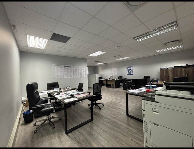 177M² OFFICE TO LET IN UMHLANGA RIDGE