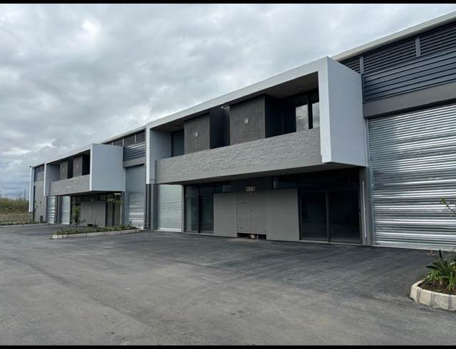 211M² MINI FACTORY RENTED IN BALLITO DISTRICT