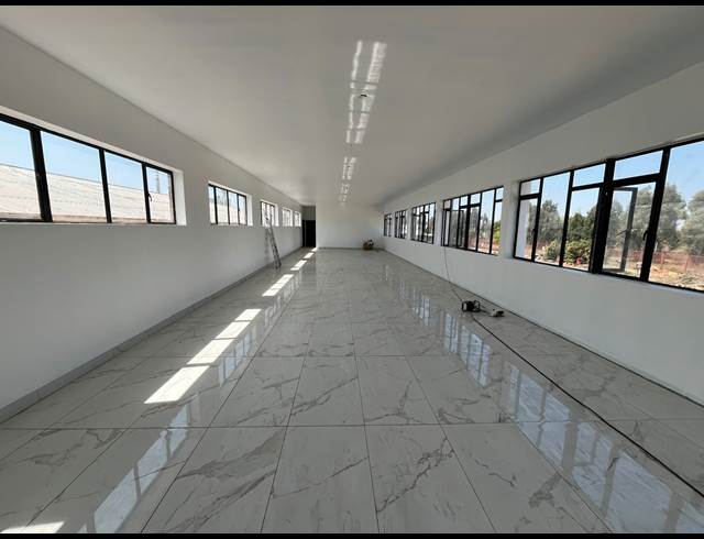 321M² OFFICE TO LET IN NEW ERA
