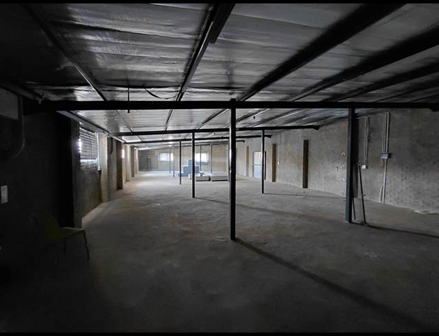 560M² RETAIL TO LET IN BRENTWOOD PARK