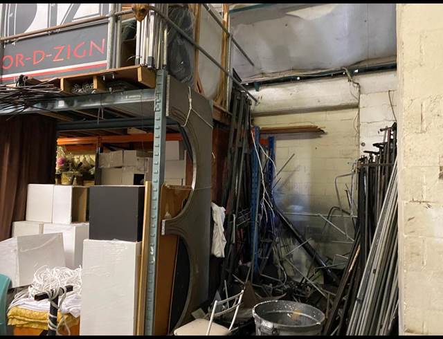400M² WAREHOUSE TO LET IN OTTERY