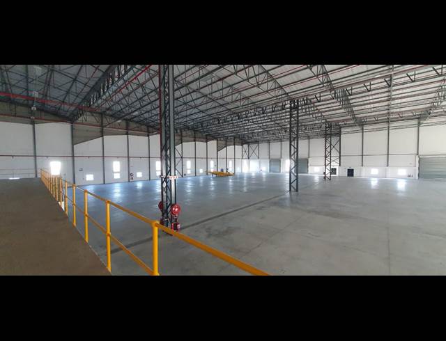6,420M² WAREHOUSE TO LET IN AIRPORT INDUSTRIA