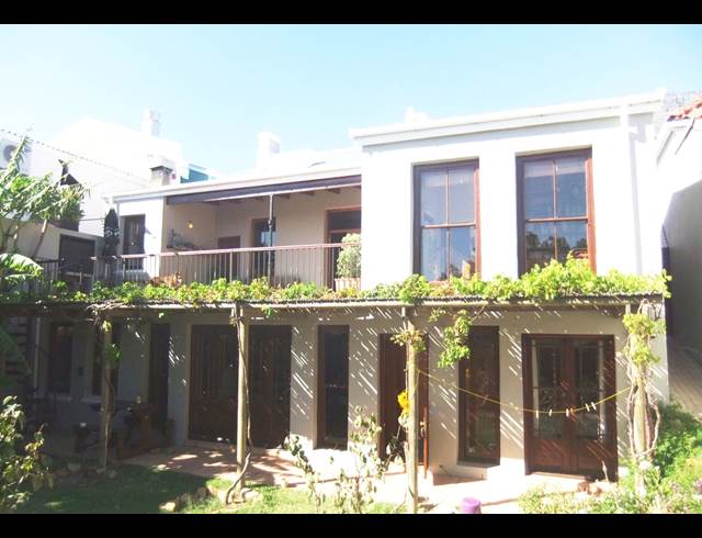 4 bed property to rent in WOODSTOCK