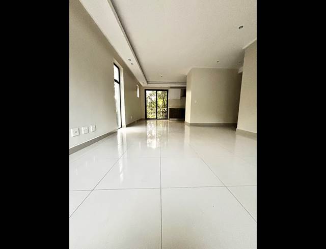 2 BEDROOM APARTMENT TO LET IN PARKMORE