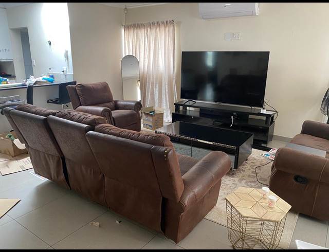 3 BEDROOM FREESTANDING TO LET IN SANDRINGHAM