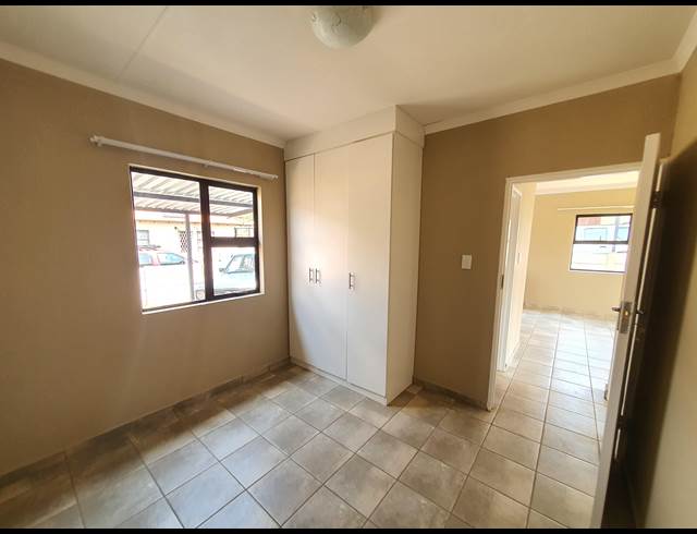 2 BEDROOM PROPERTY TO RENT IN ALBEMARLE