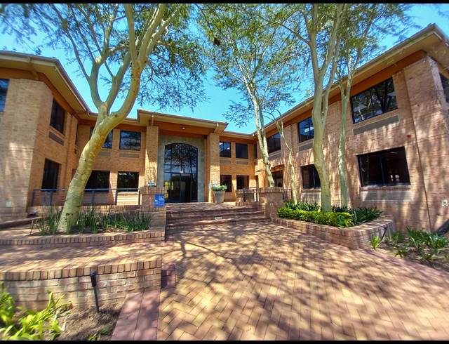 297M² OFFICE TO LET IN BRYANSTON