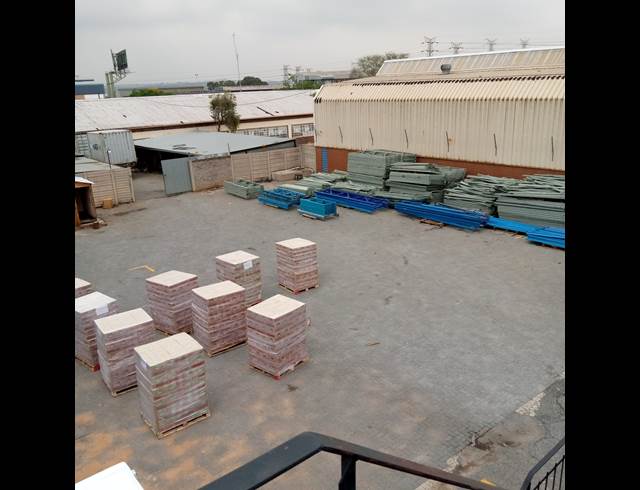 840M² WAREHOUSE TO LET IN BENROSE