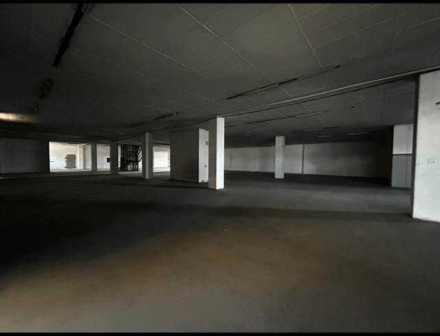 1,620M² WAREHOUSE TO LET IN WYNBERG