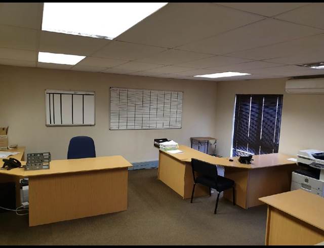 290M² OFFICE RENTED IN QUAGGAFONTEIN