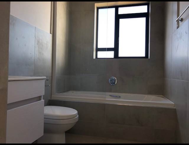 2 BEDROOM PROPERTY TO RENT IN BURGUNDY ESTATE