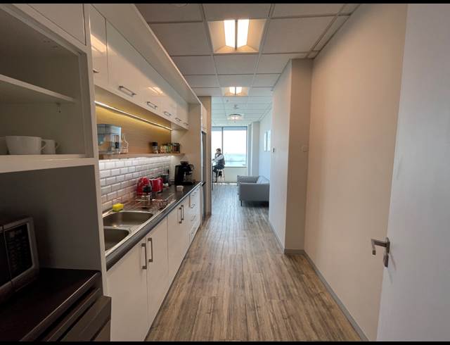 203M² OFFICE TO LET IN CAPE TOWN CITY CENTRE