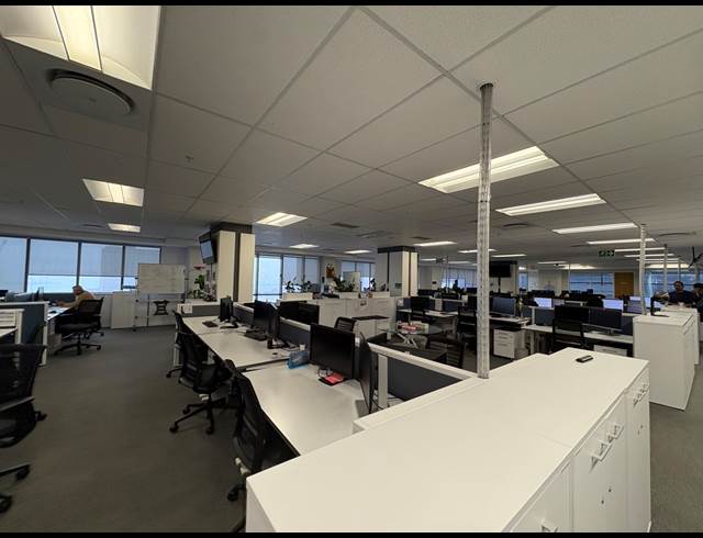 2,004M² OFFICE TO LET IN CAPE TOWN CITY CENTRE