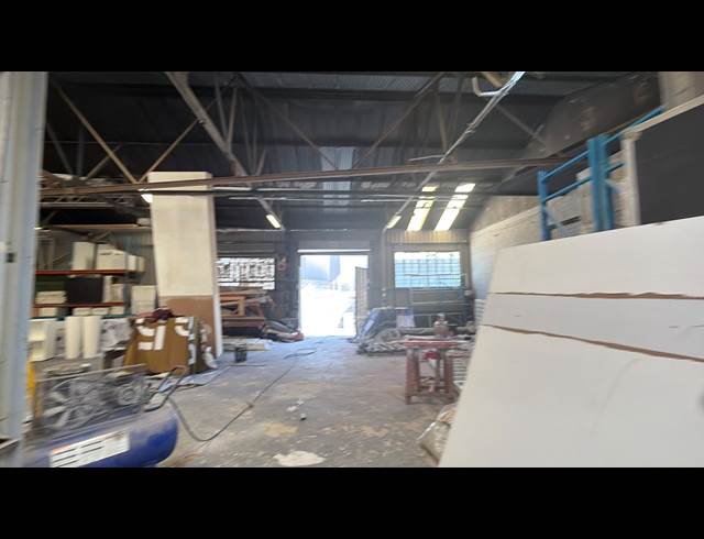 546M² WAREHOUSE TO LET IN EASTLEIGH