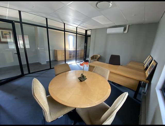 2,700M² WAREHOUSE RENTED IN EPPING INDUSTRIAL