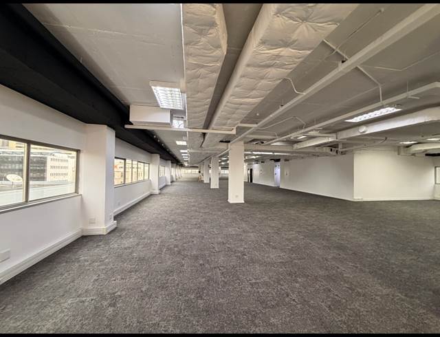 984M² OFFICE TO LET IN CAPE TOWN CITY CENTRE
