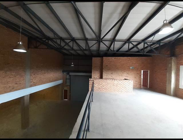 401M² WAREHOUSE TO LET IN LANSERIA
