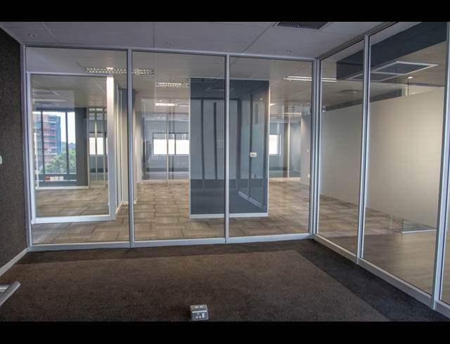 796M² OFFICE TO LET IN ROSEBANK