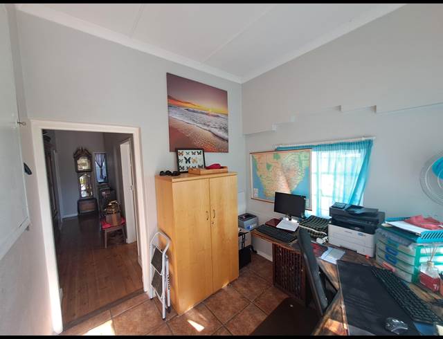 3 bed property to rent in ROUX PARK