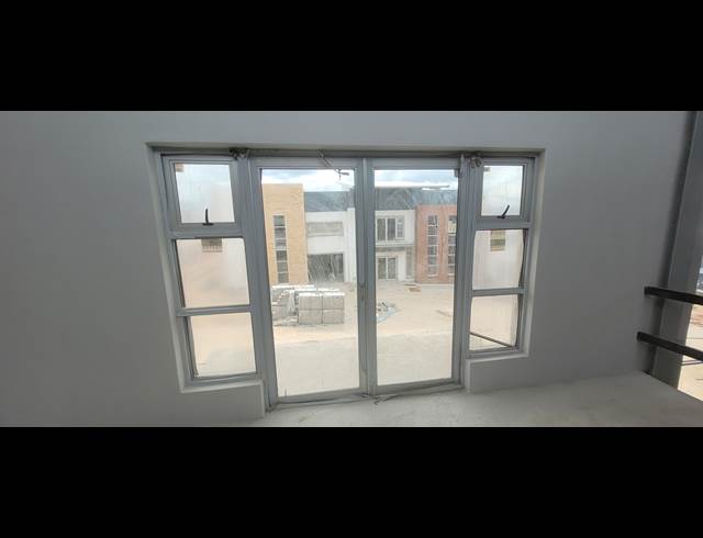 517M² WAREHOUSE TO LET IN RIVERSIDE PARK