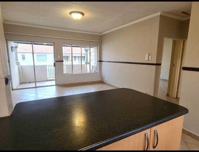 2 BEDROOM PROPERTY TO RENT IN DALPARK EXT 1