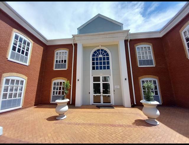 461M² OFFICE TO LET IN BRYANSTON