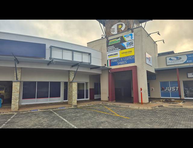182M² RETAIL TO LET IN RIVERSIDE PARK