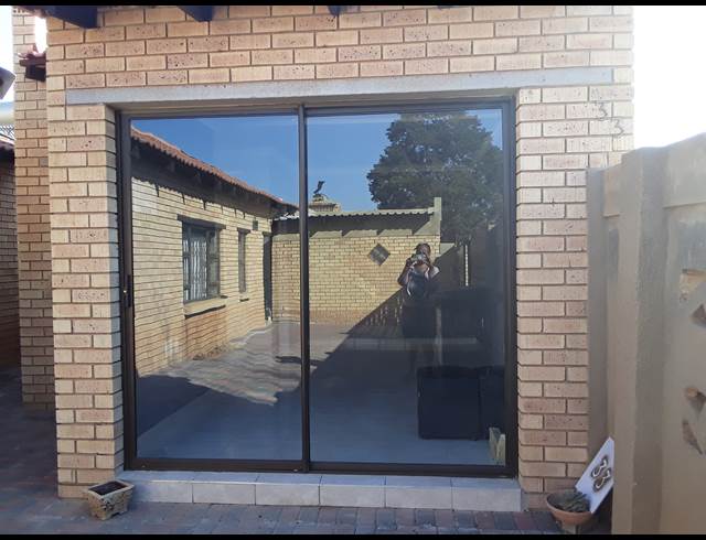 1 bed property to rent in DEVLAND