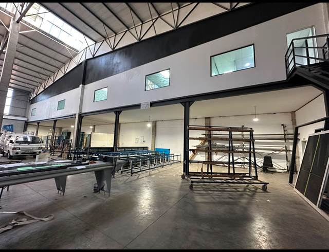 3,456.80M² WAREHOUSE TO LET IN COSMO BUSINESS PARK