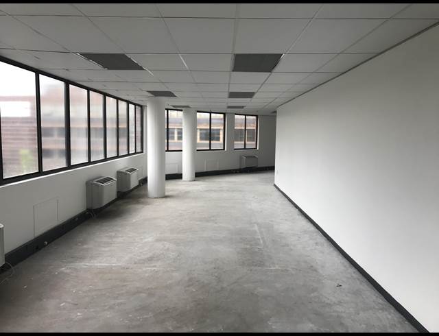 77M² OFFICE TO LET IN CENTURION CENTRAL