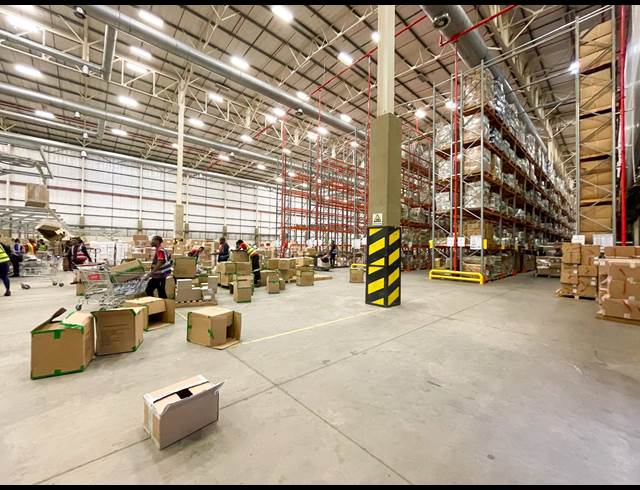 8,459M² WAREHOUSE TO LET IN RIVERHORSE VALLEY
