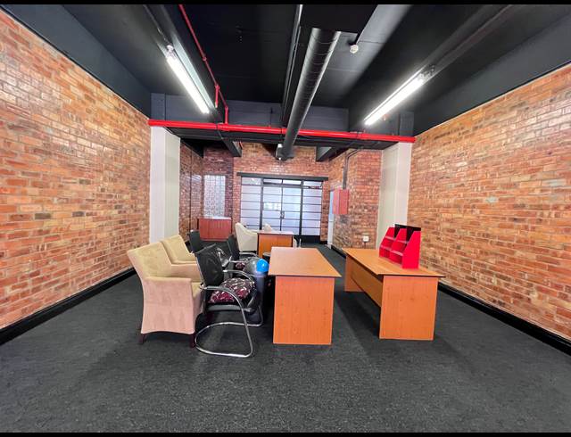 92M² OFFICE TO LET IN CAPE TOWN CITY CENTRE