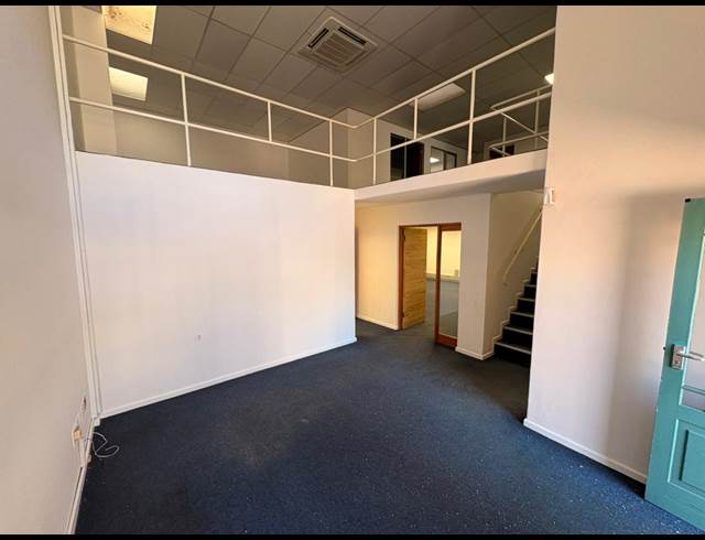 253M² OFFICE TO LET IN MARCONI BEAM INDUSTRIA