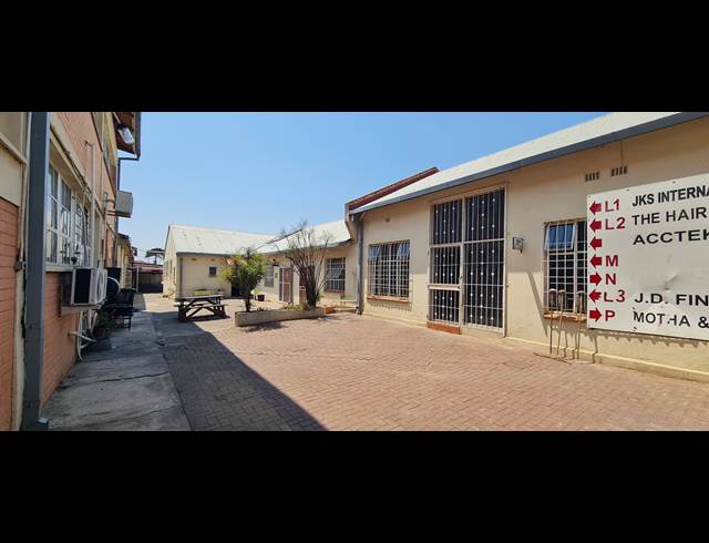 172M² WAREHOUSE TO LET IN BENONI CENTRAL