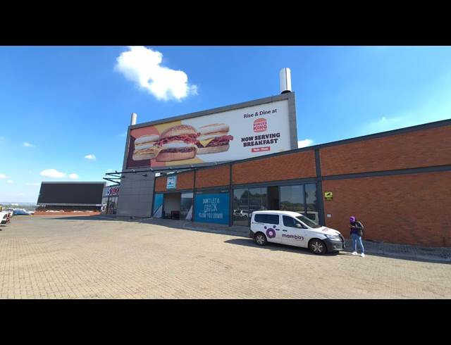 269M² WAREHOUSE TO LET IN LYTTELTON MANOR