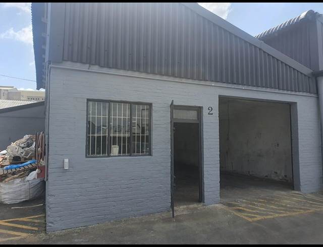 144M² WAREHOUSE TO LET IN WESTMEAD