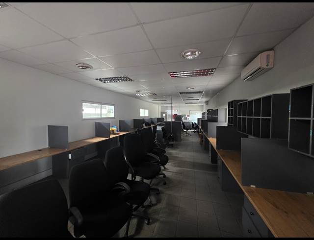 2,940M² WAREHOUSE TO LET IN WONDERBOOM