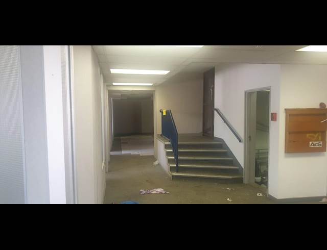 4,500M² OFFICE TO LET IN ISANDO