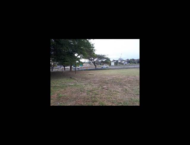M² INDUSTRIAL YARD TO LET IN ROCKY DRIFT